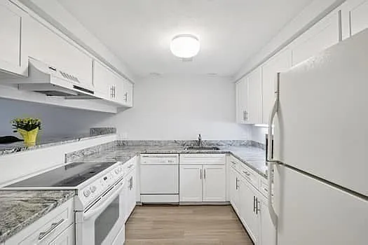 76 Mill Pond - Photo 3 of 13