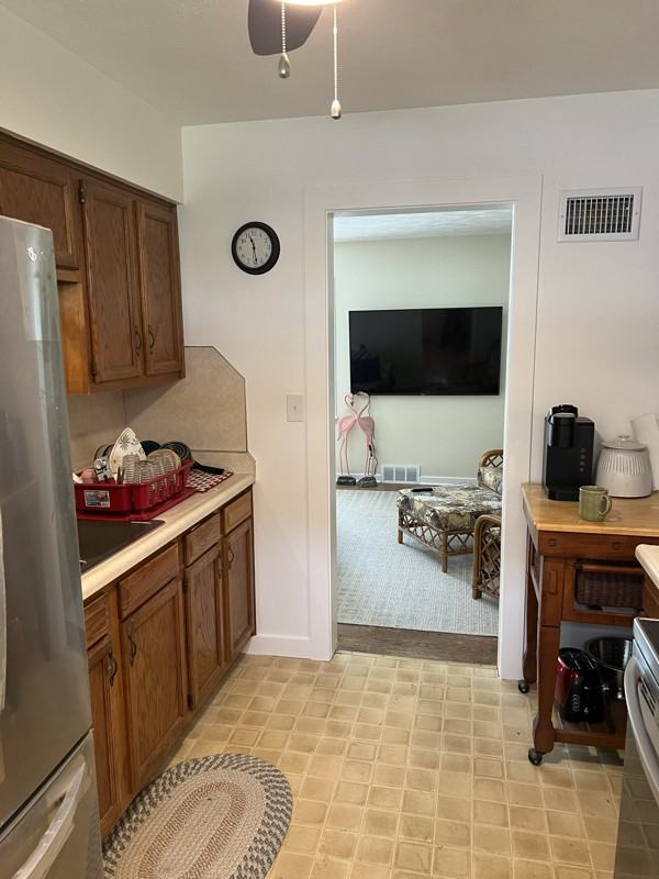 1904 N 56th St - Photo 2 of 9