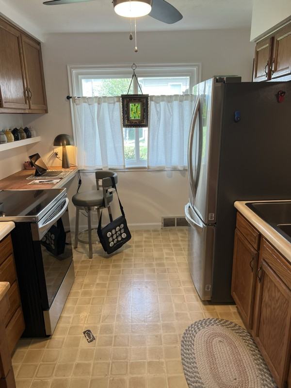 1904 N 56th St - Photo 3 of 9