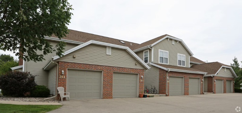 360 Prairie Oaks Apartments #1157 - Photo 3 of 20