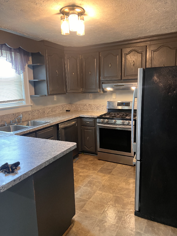 6352 Edward St #2 - Photo 4 of 19