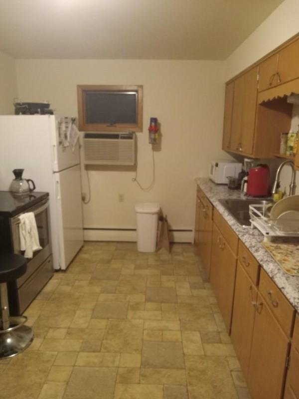 2401 Brentwood Pkwy #3 - Photo 2 of 8