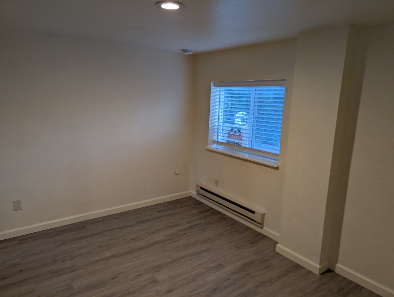 190 S Gulling St #5 - Photo 3 of 6