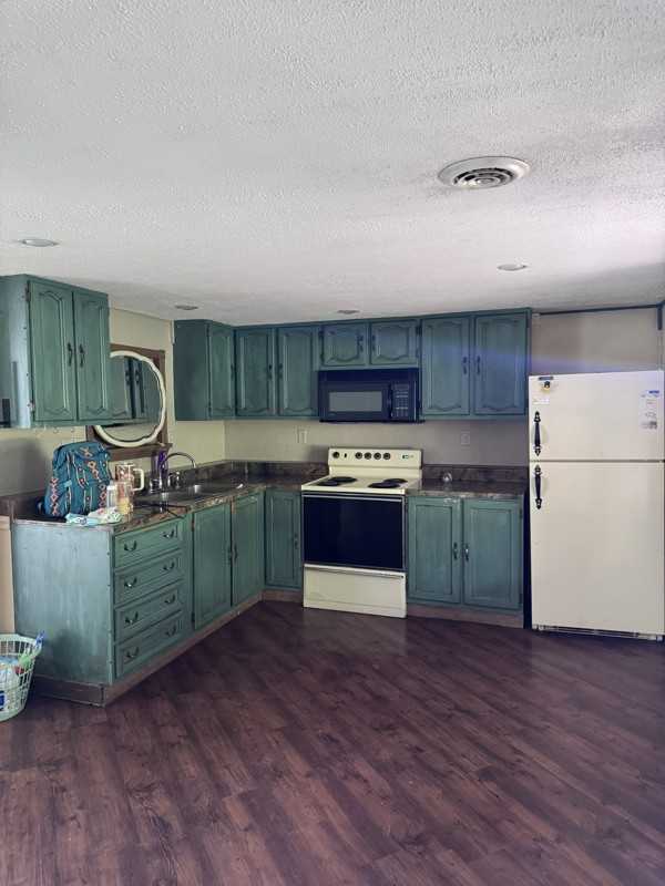 604 Crowley Rd - Photo 2 of 19