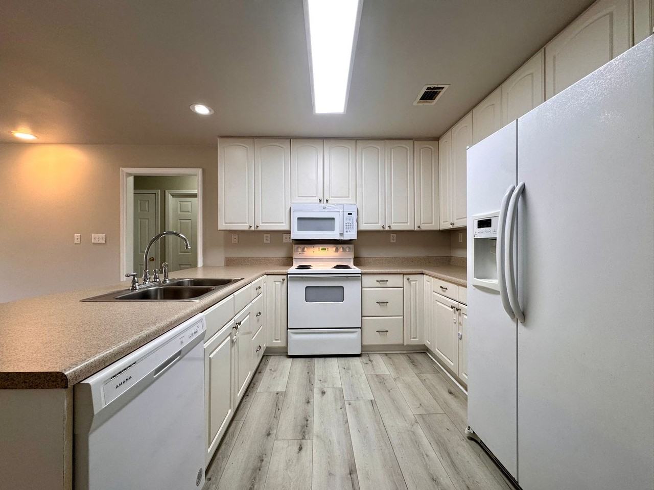 642 Scoggins Rd - Photo 5 of 15