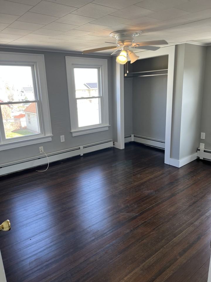15 Goodyear Ave #2 - Photo 7 of 10