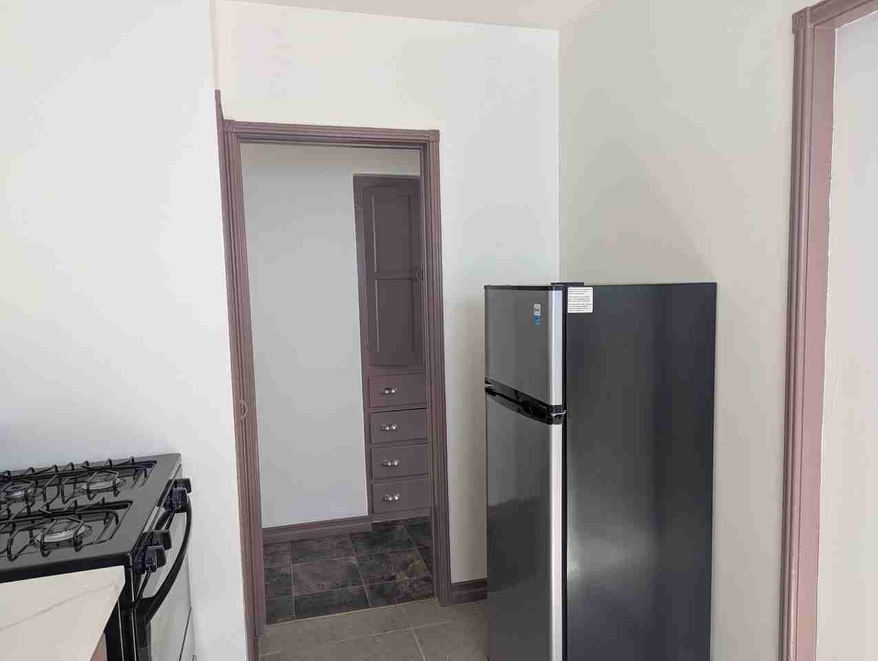 644 West 40th Place #644 - Photo 3 of 9