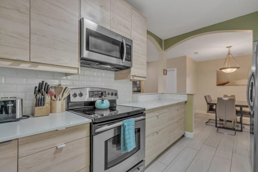 1601 Adams St #NA - Photo 6 of 16