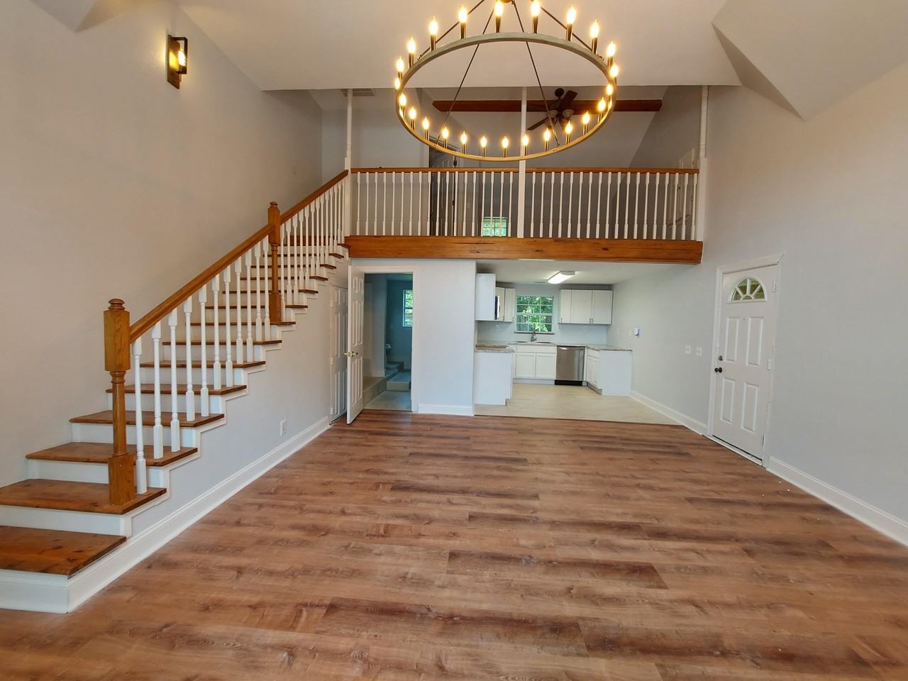 211 Althea Rd - Photo 2 of 18