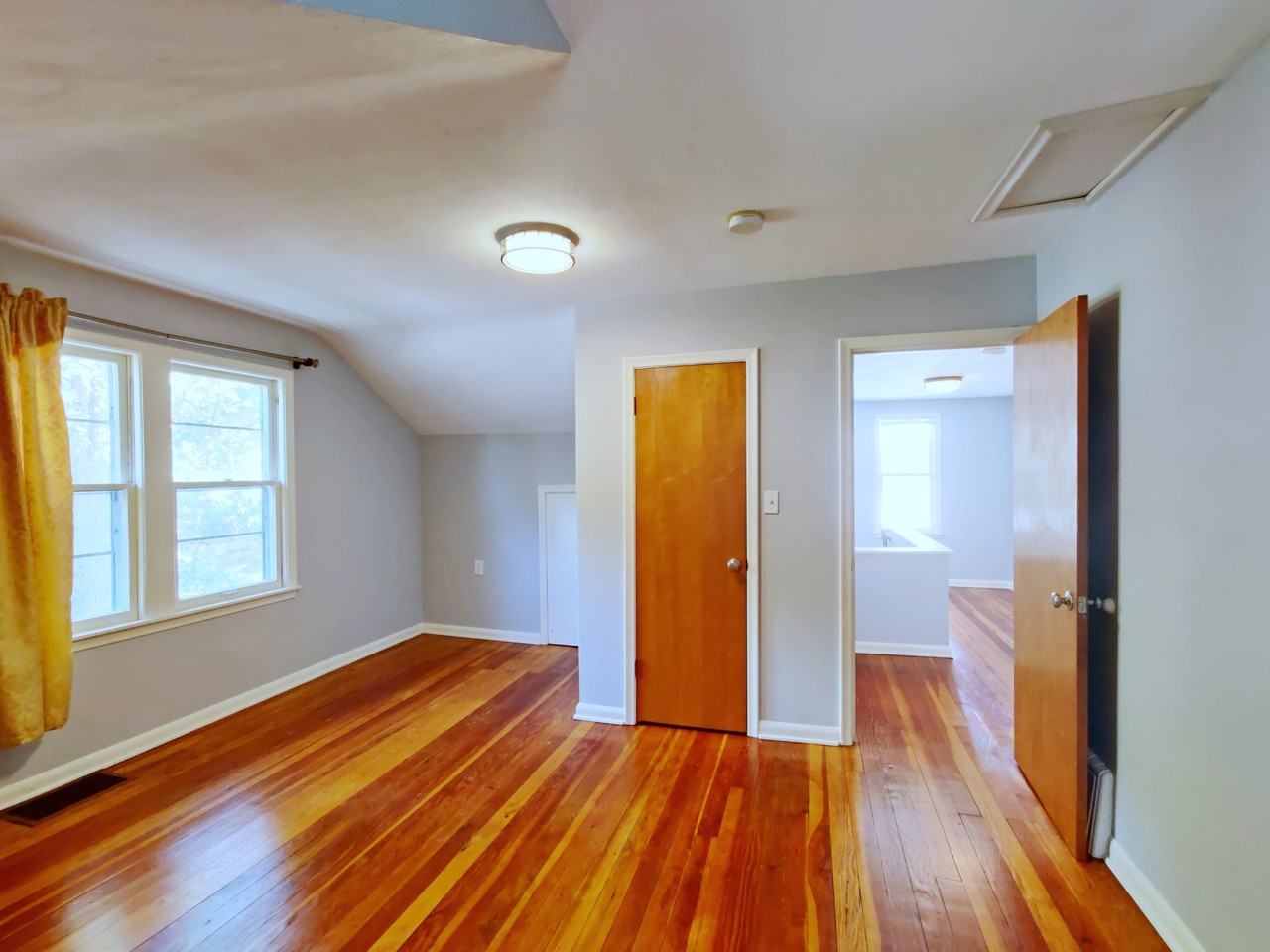 334 Albert St S #NA - Photo 7 of 8