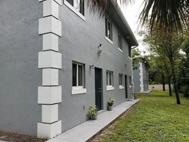 COMPLEX - BISCAYNE GARDENS - Photo 1 of 1
