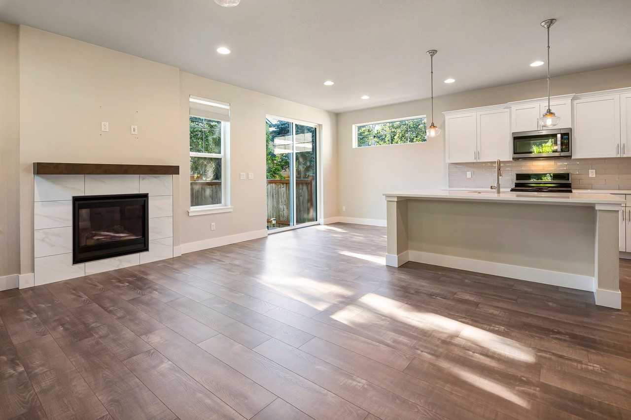 4366 Se Lone Oak St - Photo 7 of 35