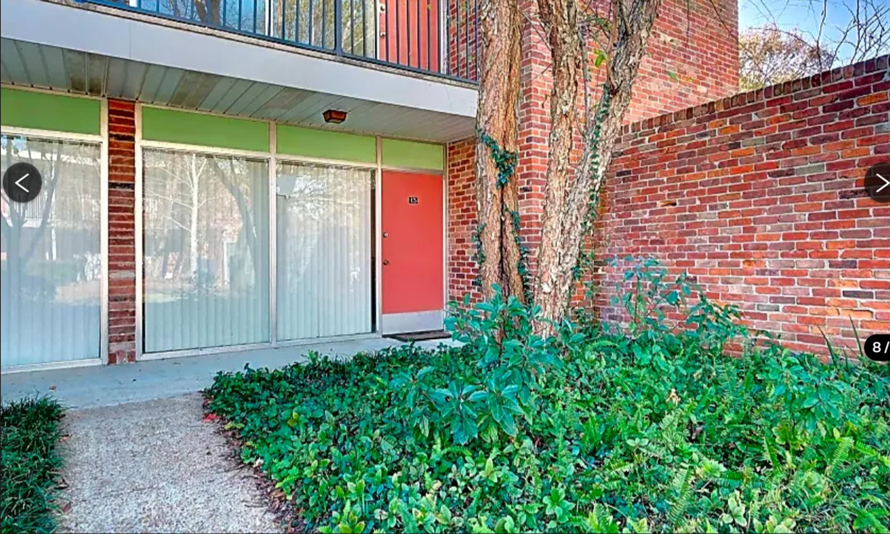 Country Club - Photo 2 of 9