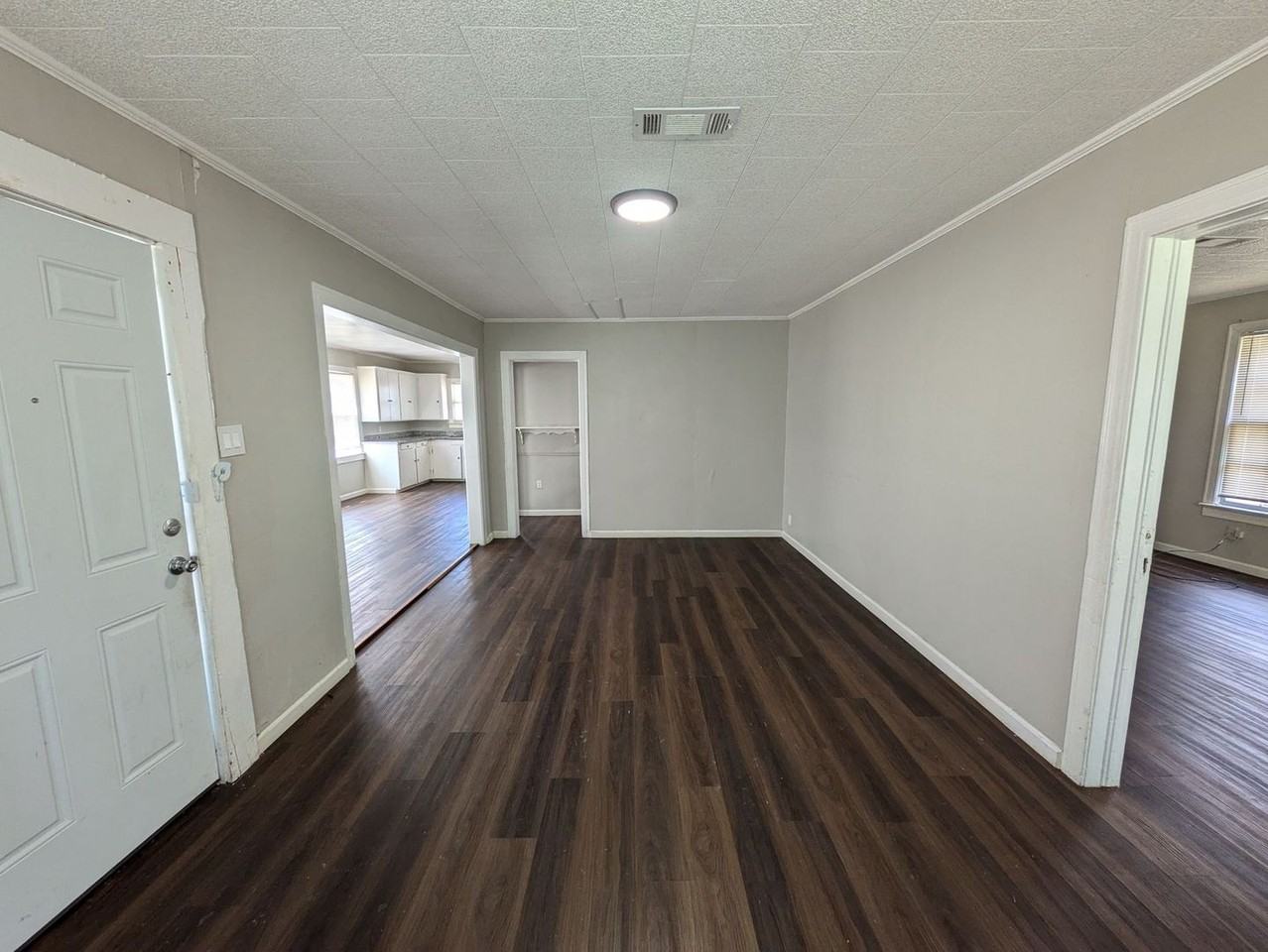 345 Alabama Avenue - Photo 2 of 17