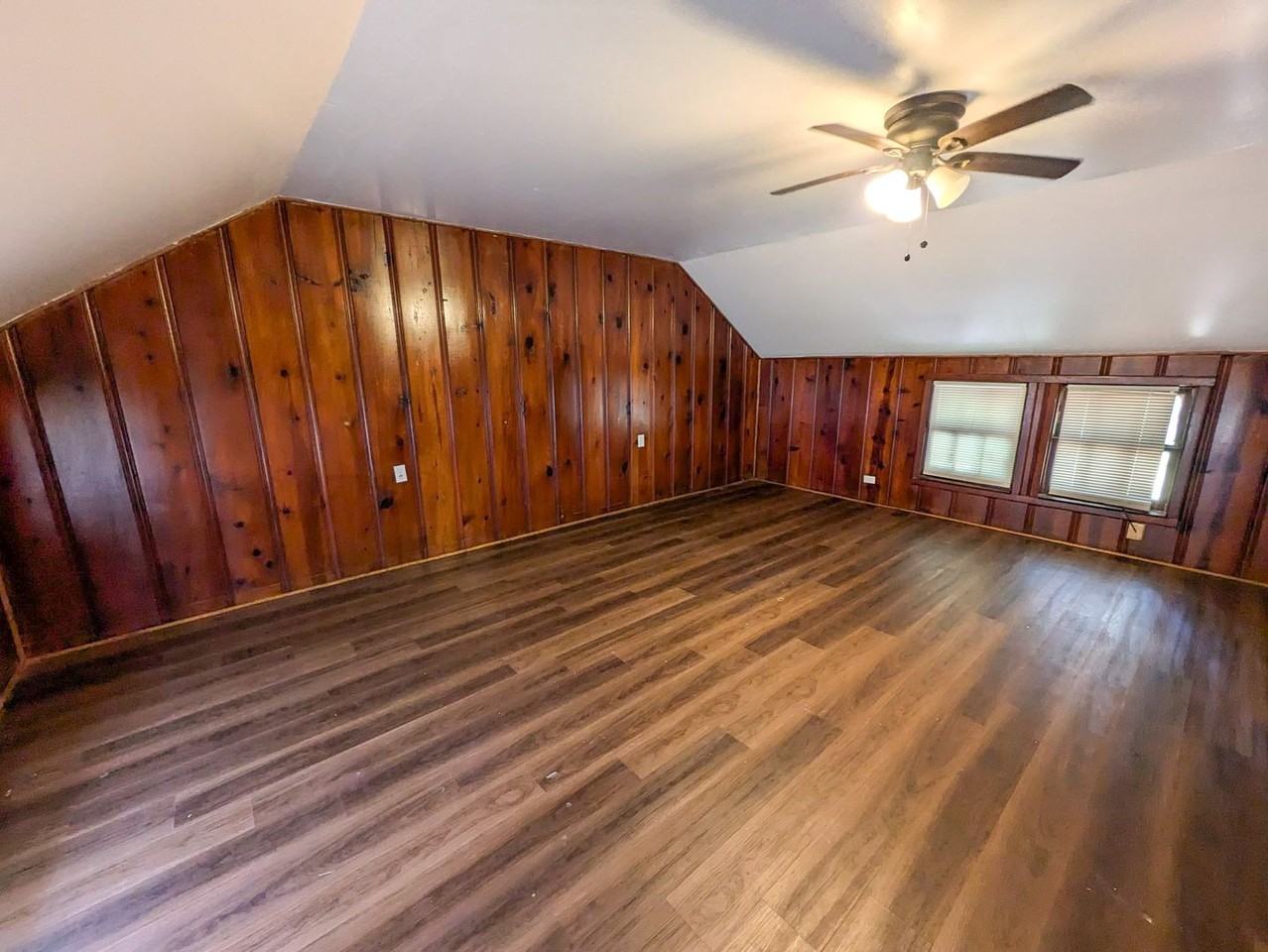 345 Alabama Avenue - Photo 6 of 17