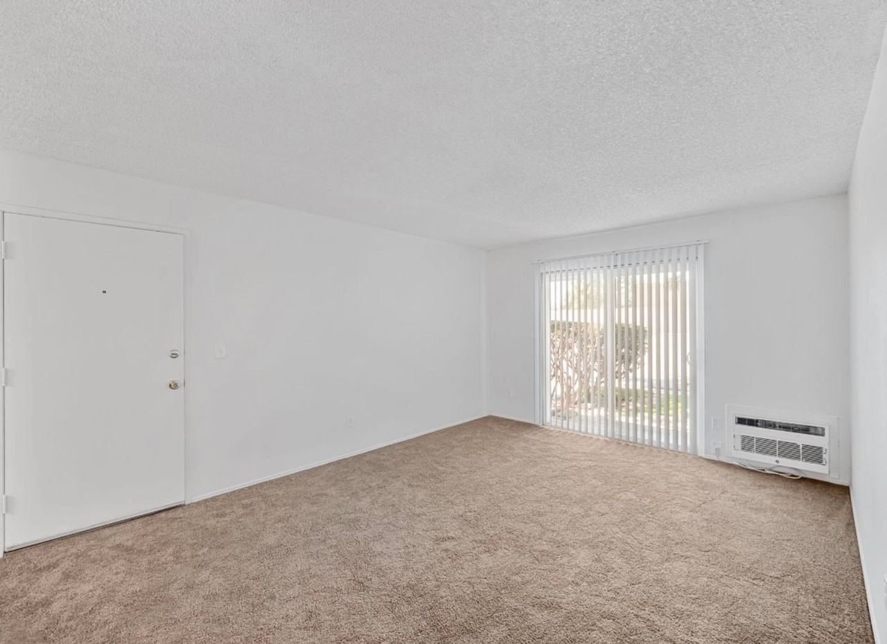 3280 3280 Olive Street - Olive Tree Apartments - Photo 2 of 8