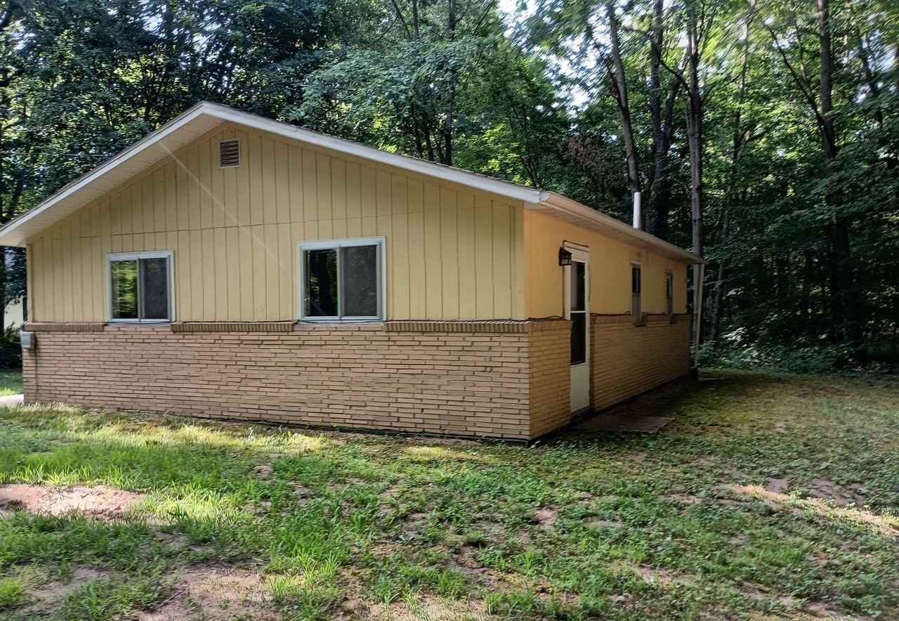 16986 Stanton St - Photo 3 of 18