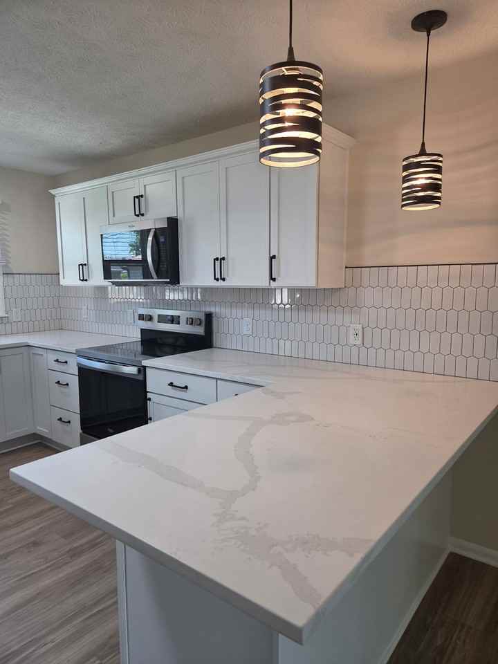 Just Like NEW! - Photo 6 of 36