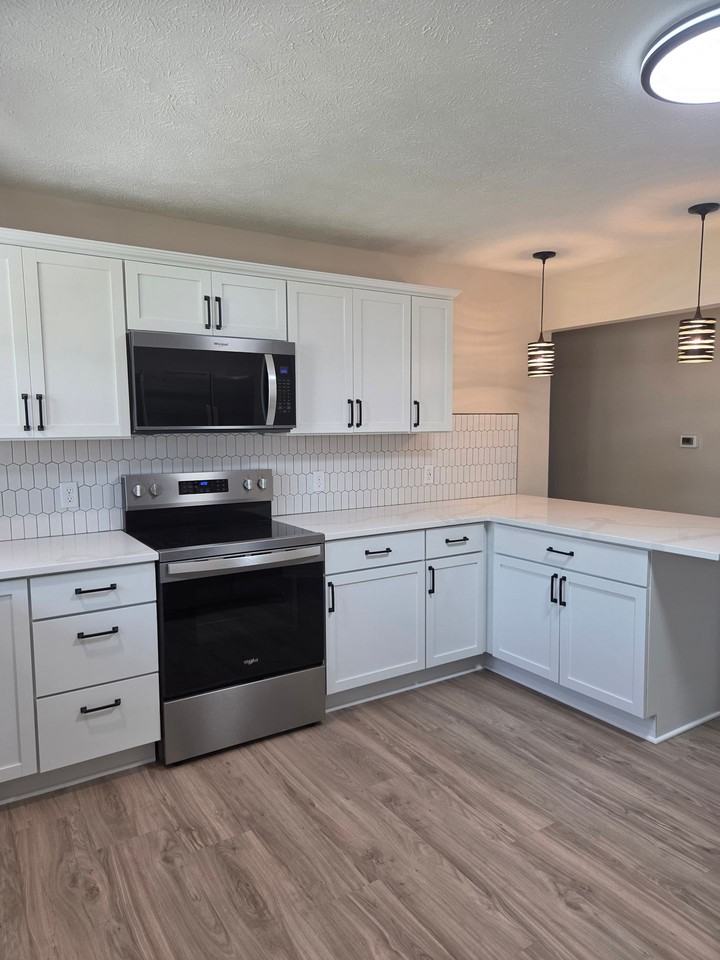 Just Like NEW! - Photo 7 of 36
