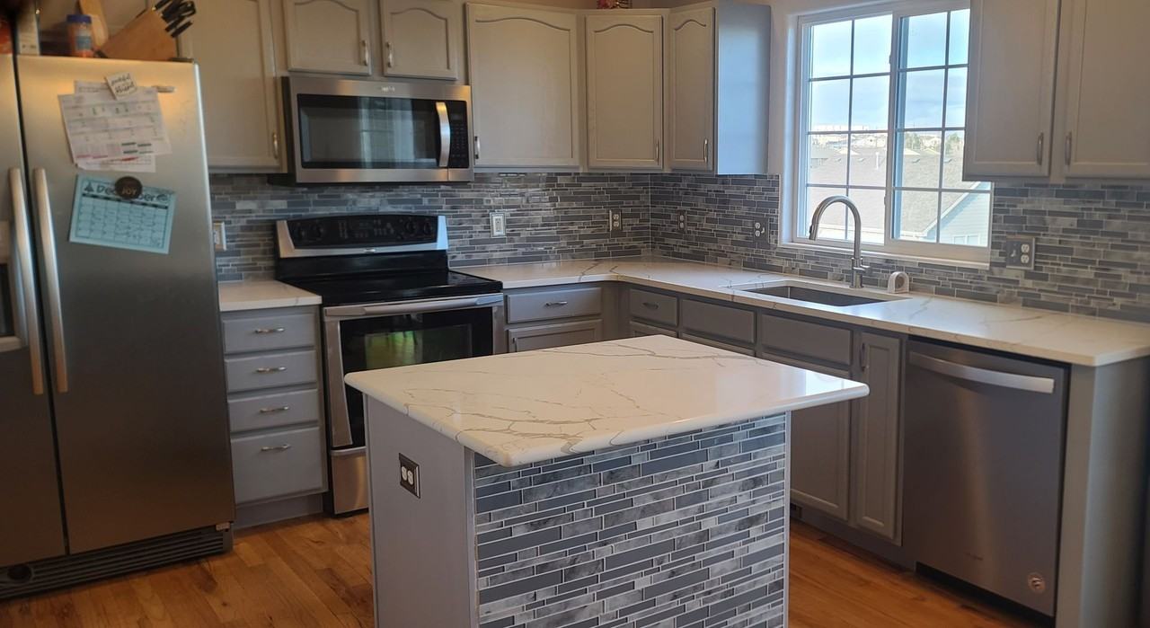 1229 Medley Loop - Photo 2 of 16