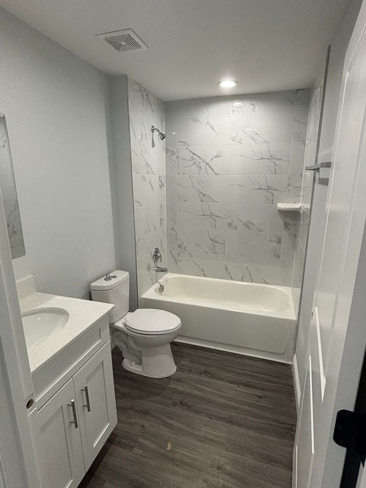 8011 Leonardo St - Photo 4 of 8