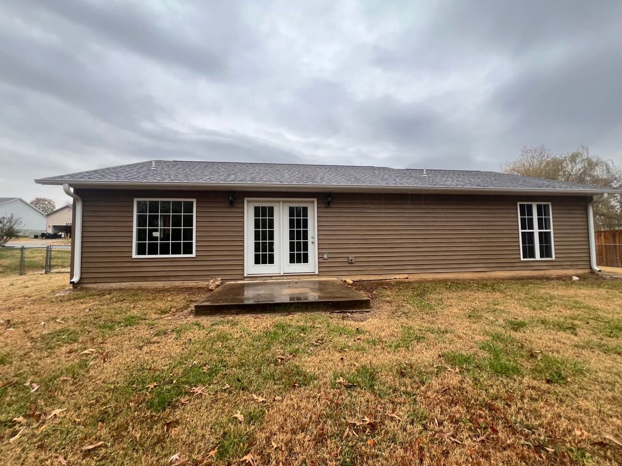 310 Sunny Valley Ln - Photo 3 of 14