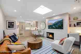 100 E Dean St #3B - Photo 1 of 1