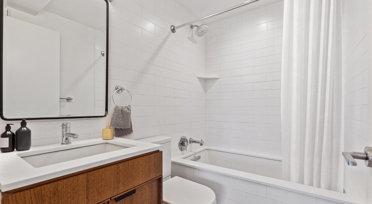 1st Ave & E 54th St #409 - Photo 6 of 7