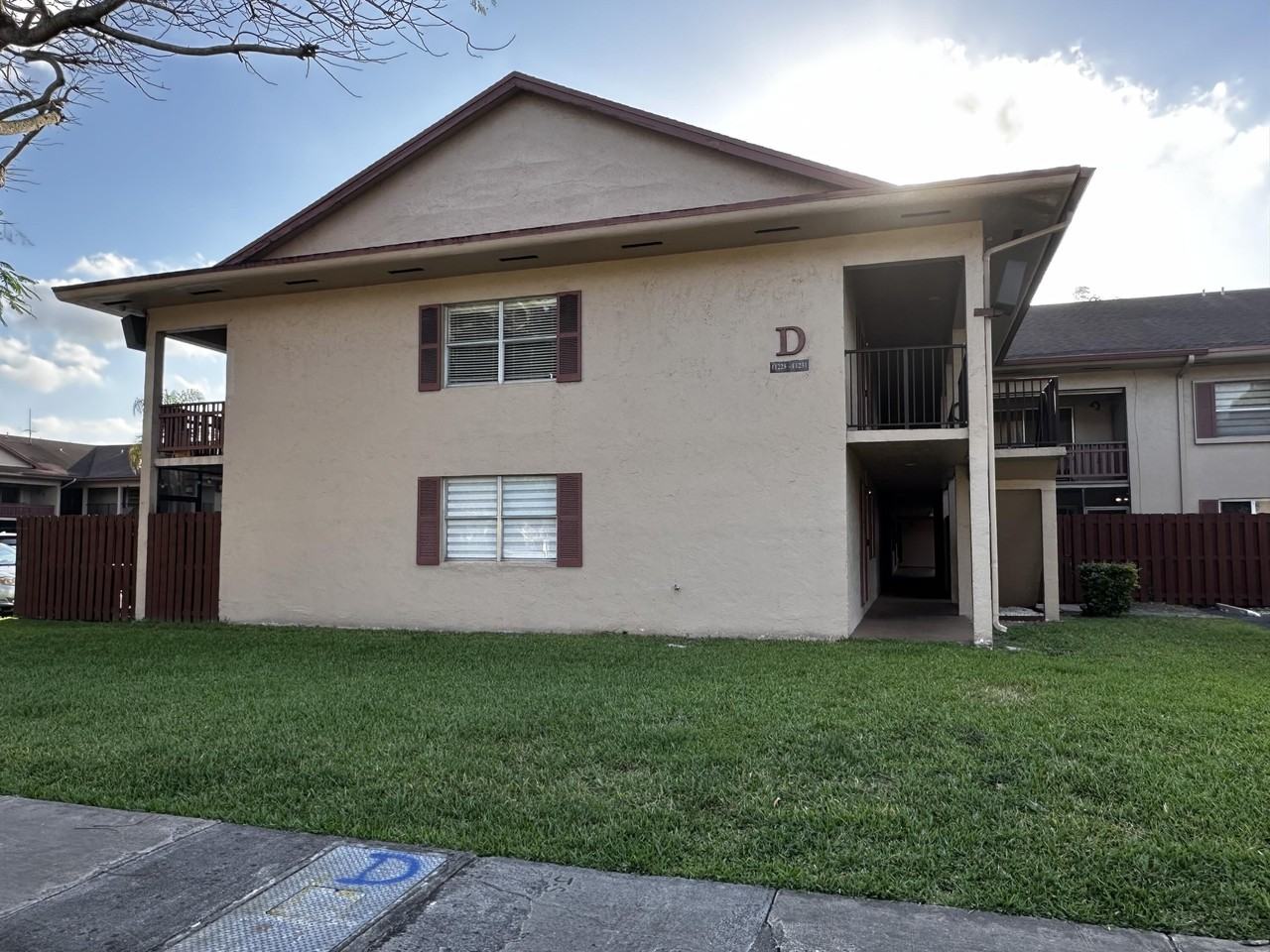 11229 SW 88th Street #209D - Photo 3 of 50