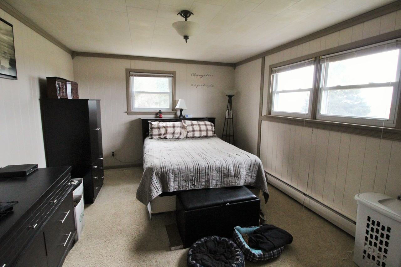 7274 White Oak Rd - Photo 3 of 13