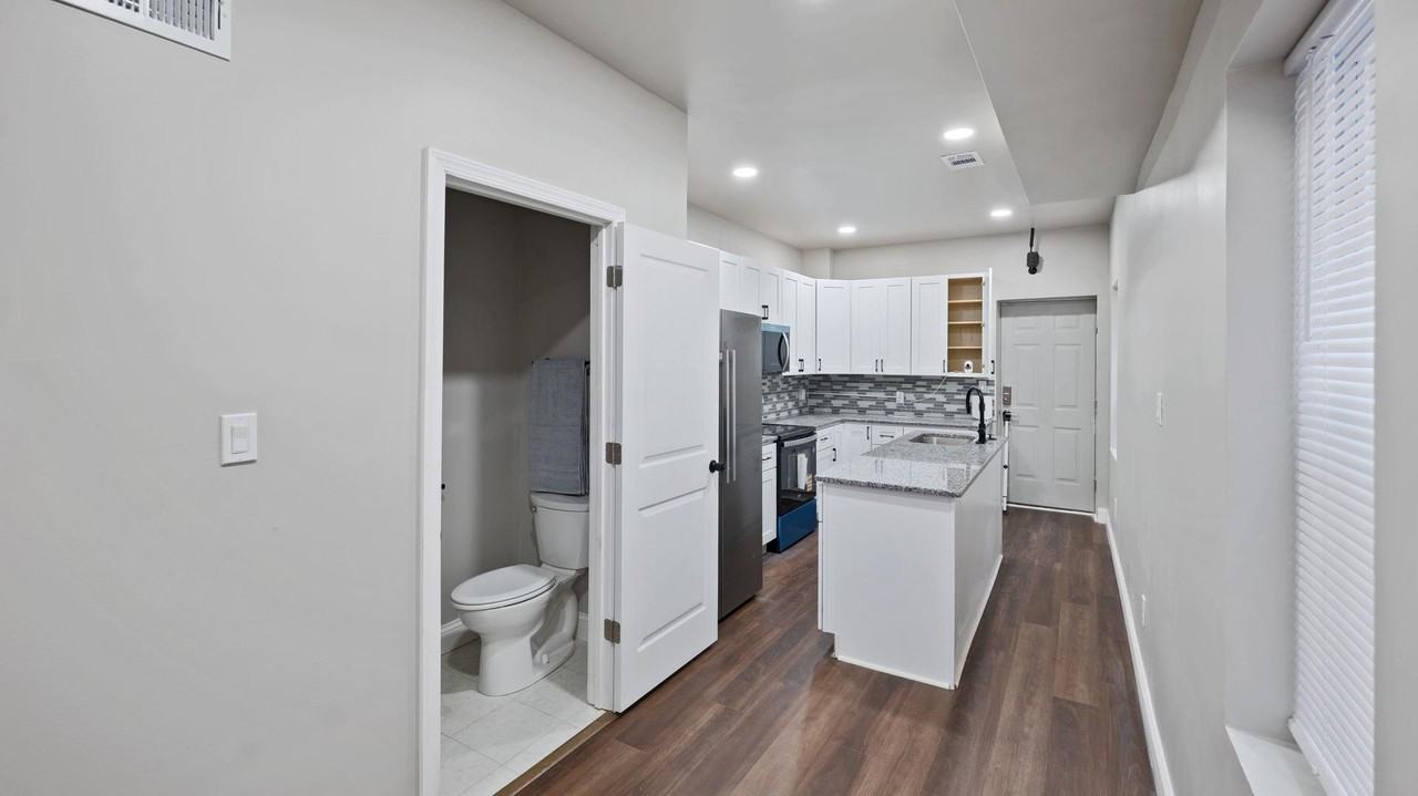 Arlington St - Photo 3 of 10