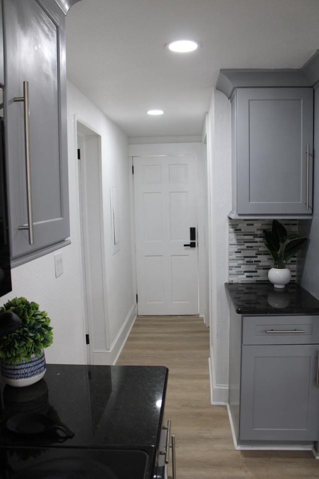 North Clara Avenue - Photo 7 of 20