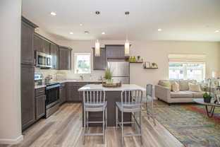 307 Ashley Ct - Photo 1 of 1