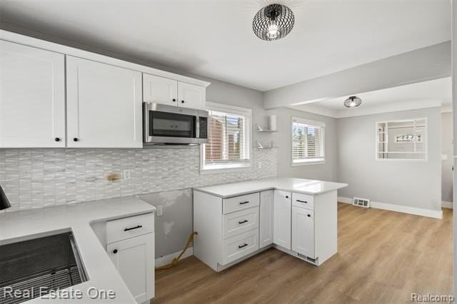 6118 Amboy St - Photo 7 of 17