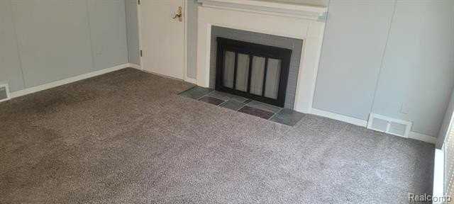 4995 Broomfield Ln - Photo 6 of 16