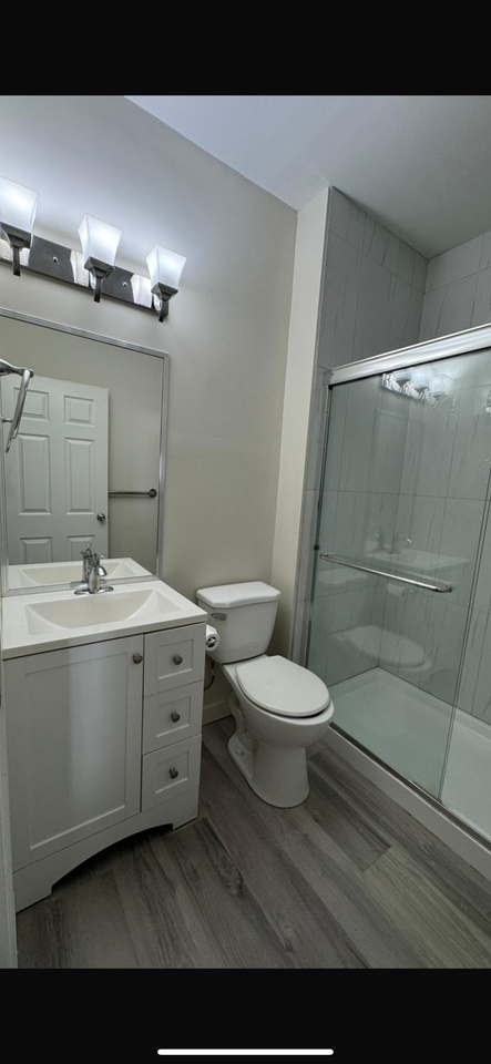 13347 60 Avenue - Photo 3 of 14