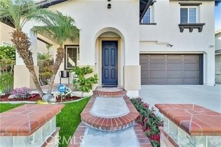 13711 Francisco Dr - Photo 2 of 15