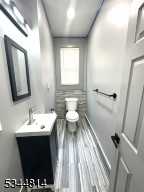 96-98 Goldsmith Ave Apt 2 - Photo 4 of 17