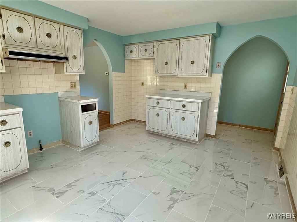 2547 William St - Photo 7 of 18