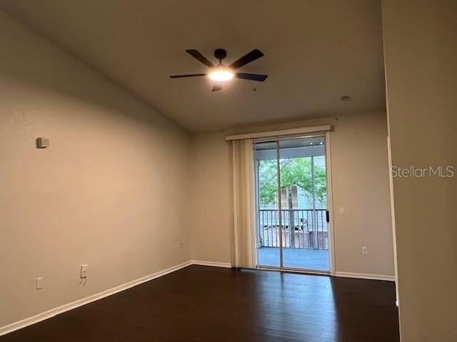 13028 Plantation Park Cir - Photo 4 of 29