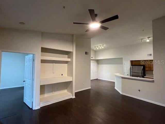 13028 Plantation Park Cir - Photo 5 of 29