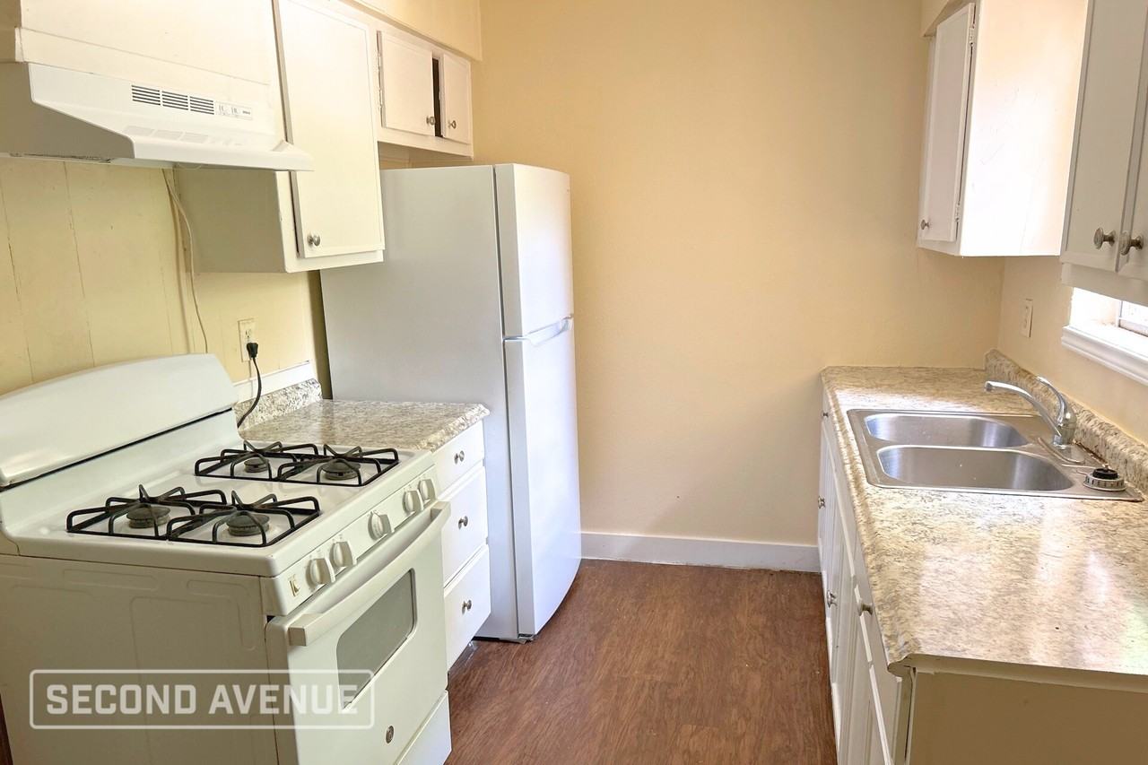 11819 Leitrim Way - Photo 6 of 14