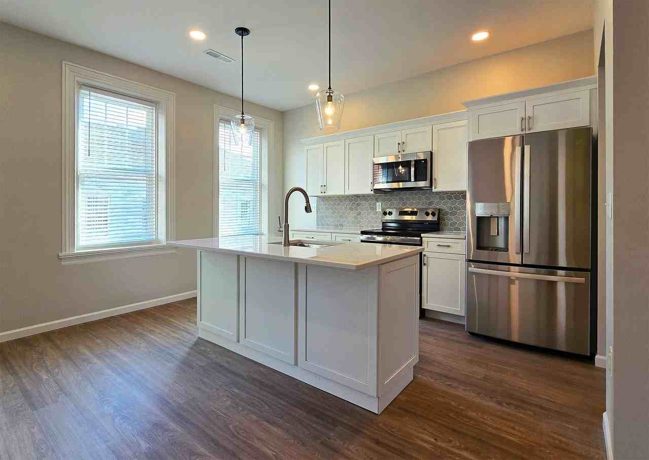 Walnut Street Commons - Photo 2 of 5