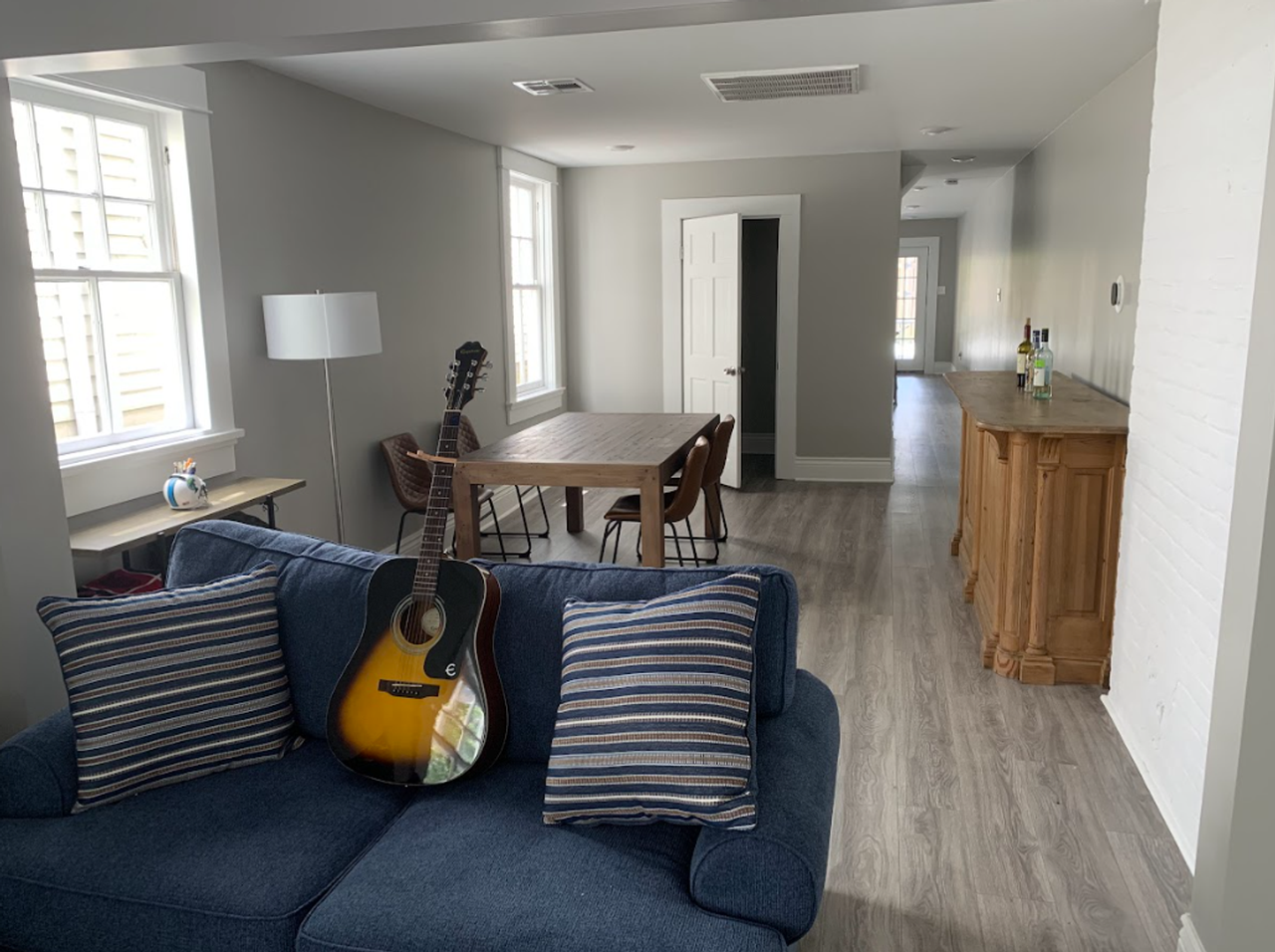 7715 Hampson Street - Photo 4 of 28