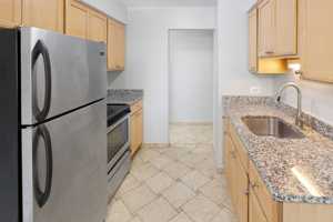 featured image of 7545 N Winchester Ave