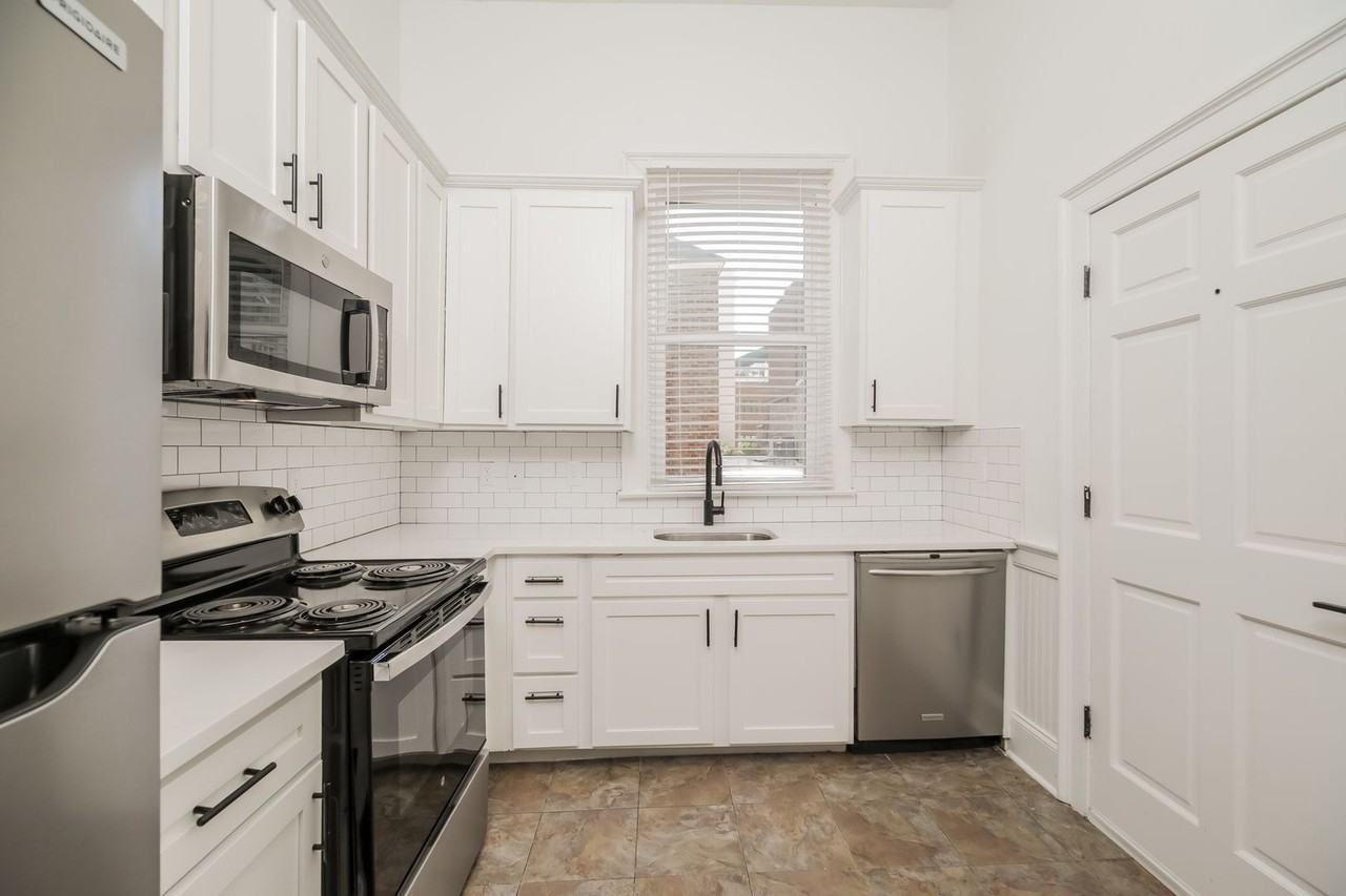 King & Co - Photo 2 of 49