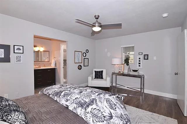 3105 Medina Street - Photo 4 of 14