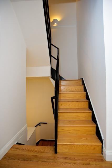 37 W 34th St - Photo 2 of 4