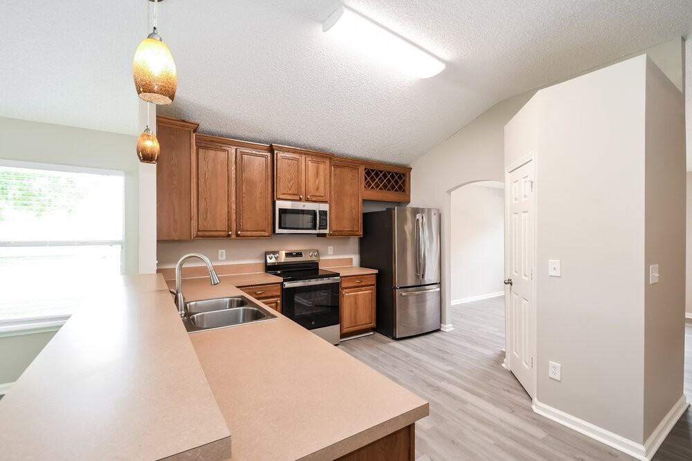 2904 Cold Creek Blvd - Photo 7 of 16