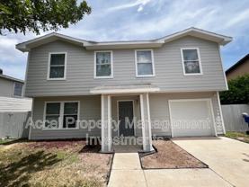 2912 Ozark Ave - Photo 1 of 1